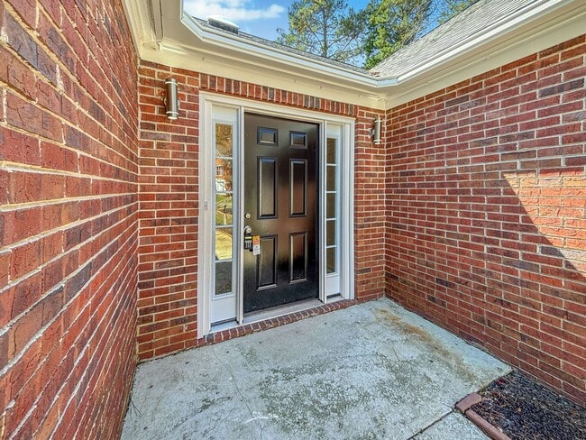 Photo - Spacious 5-Bedroom Home Near Lake Acworth!