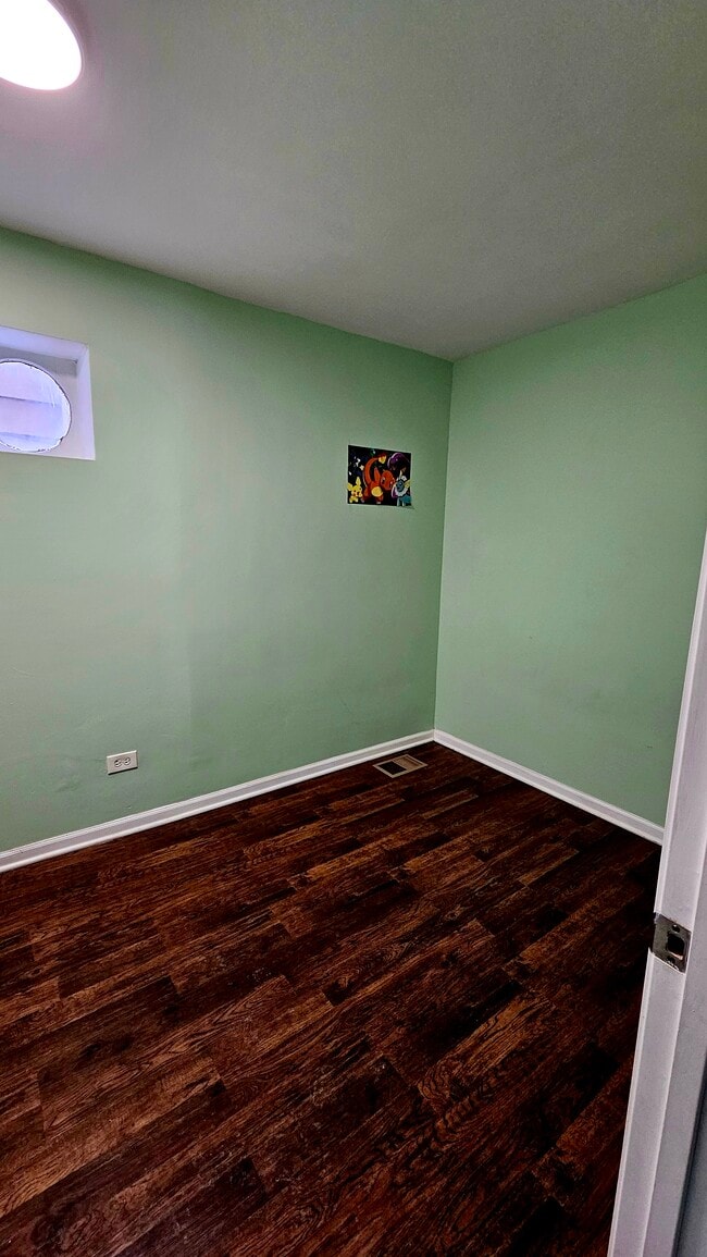 Photo - 3721 S Honore St Unit 1R