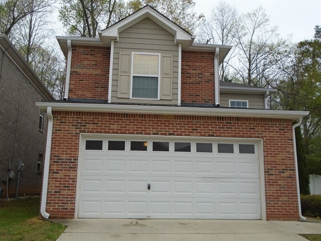 Photo - 204 Rankin Cir House