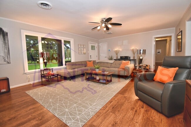 Photo - 4 Bed, 3 Bath Home in Ruston