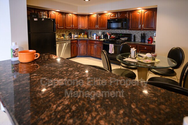 Photo - 67 Vaughan Dr