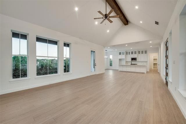 1203 Chapel Dr