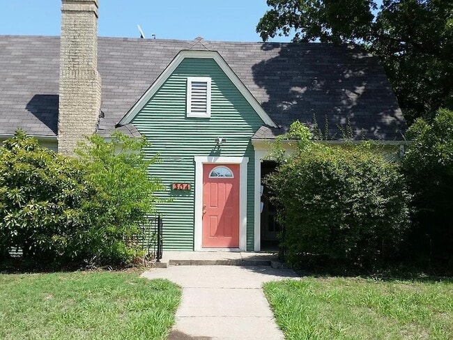 Building Photo - 304 Fulton St Unit A