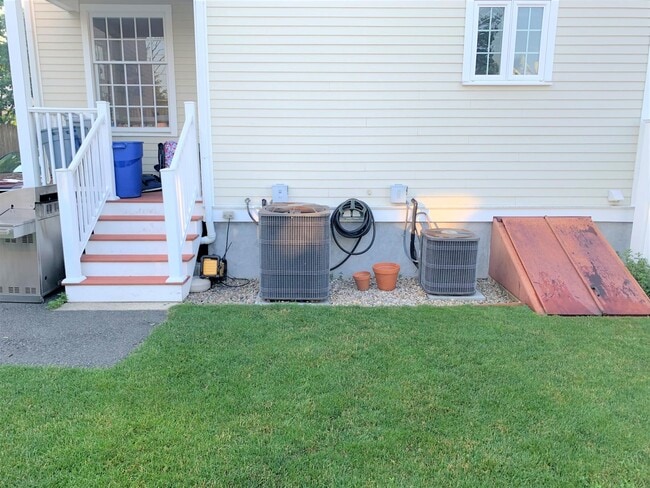 Photo - 62 Newbern Ave