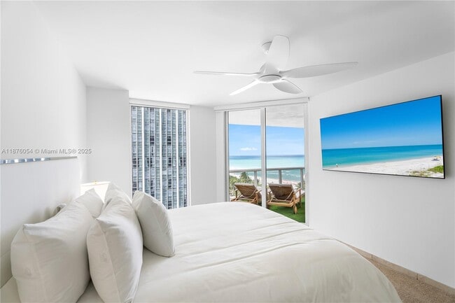 Photo - 4779 Collins Ave Unit 1008