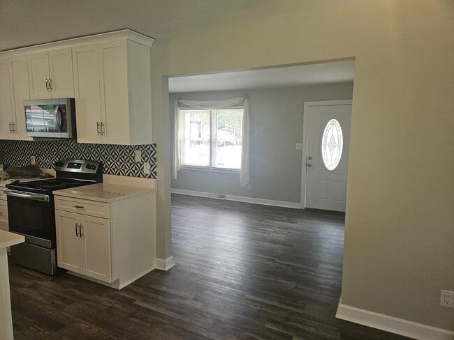 Photo - 6901 Cove Creek Dr