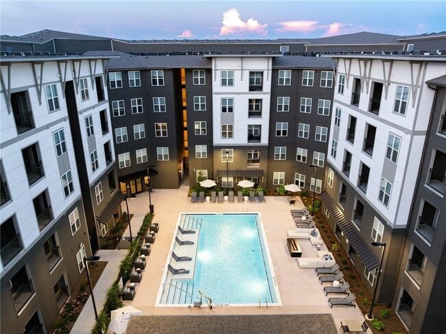 Building Photo - 501 W Waugh St Unit A2