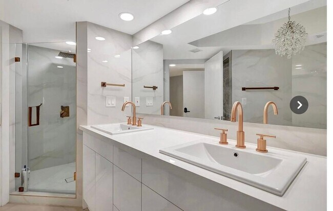 Photo - Spacious 2-Bed, 2-Bath Condo in the Heart of Sunny Isles Beach Unit 932