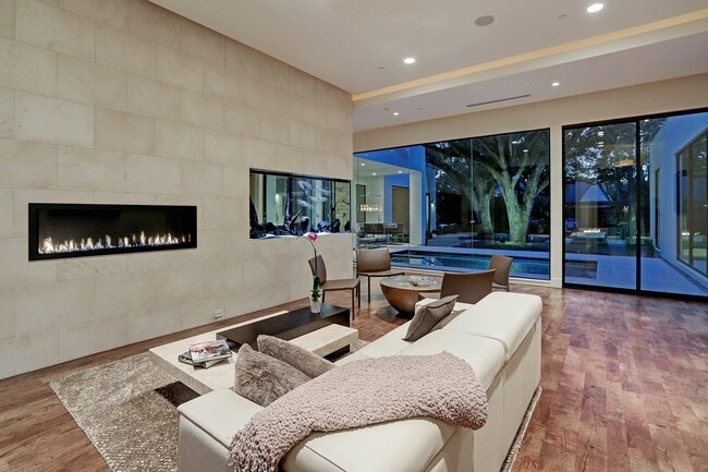 Photo - 721 E Creekside Dr