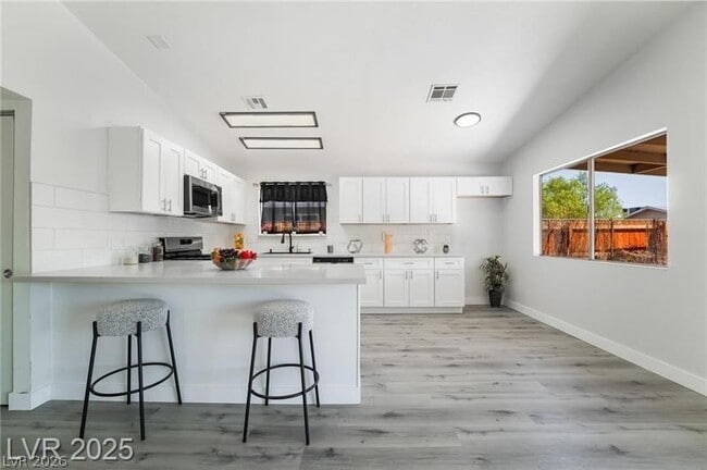 Photo - 4452 Peterson Dr