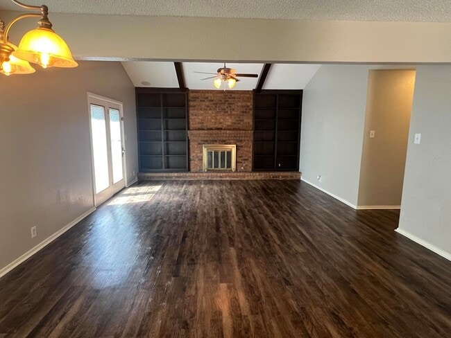 Photo - 7016 York Ave