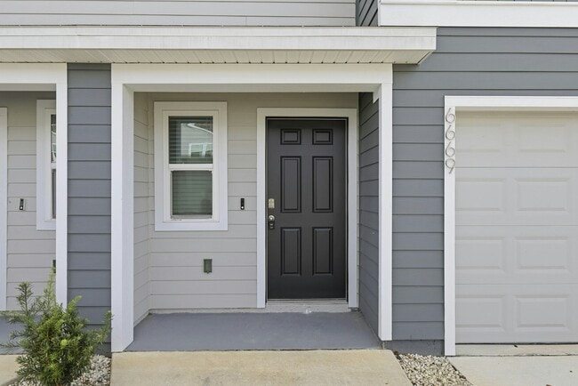 Photo - 6669 SW 81st Lp