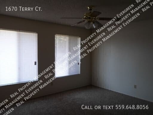Photo - 1670 W Terry Ct