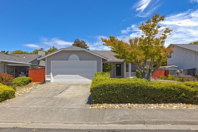 Photo - 828 Stoneridge Cir