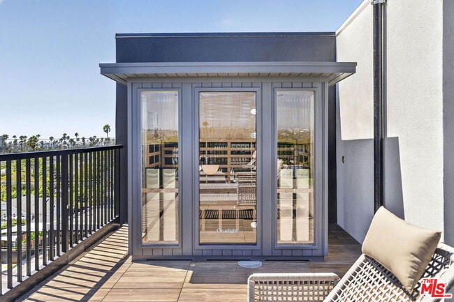Photo - 1808 Lincoln Blvd Unit 505