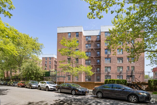 2241-2257 Plumb 1st St - 2241-2257 Plumb 1st St