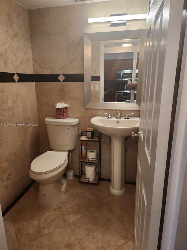 Photo - 3725 S Ocean Dr Unit 1623