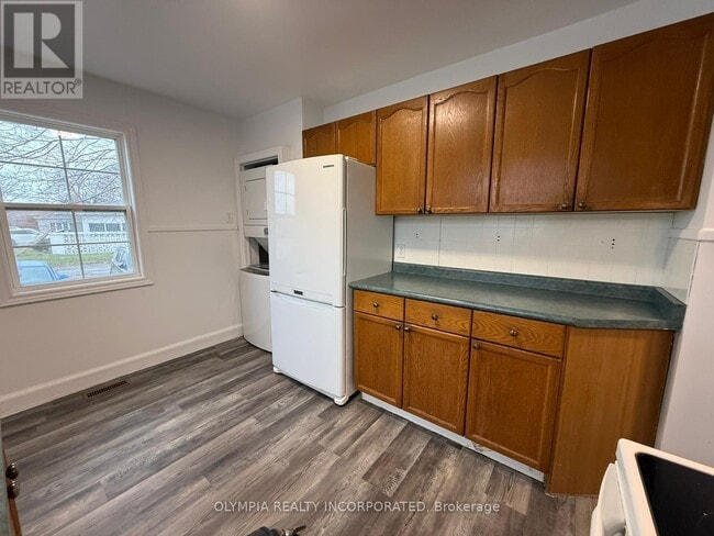 Photo - 76 Martindale Rd