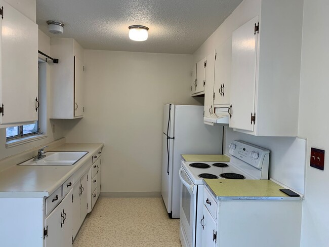 3205-3205 Nielsen Rd Unit 3203 Nielsen Rd-1