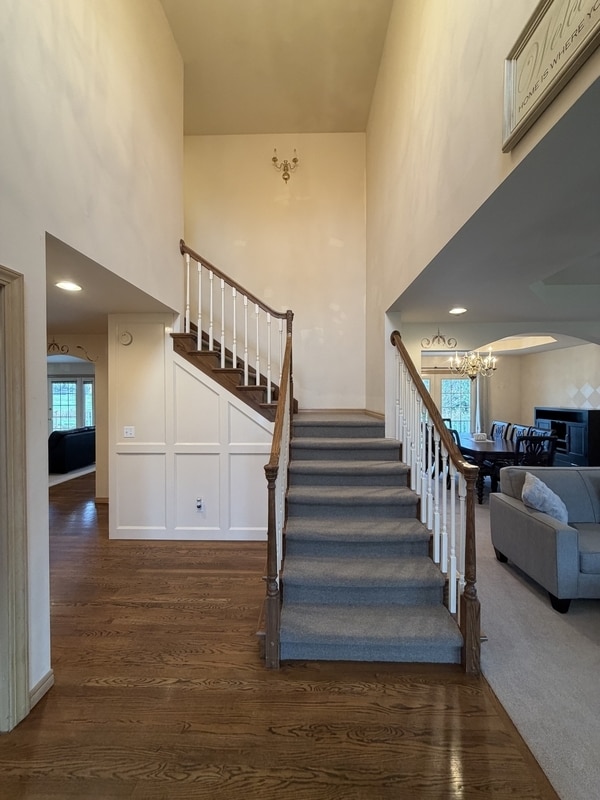 Photo - 700 Sunrise Dr