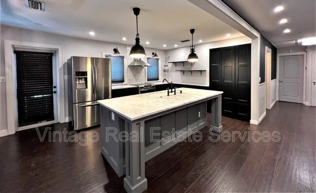 Photo - 7830 46th Way N