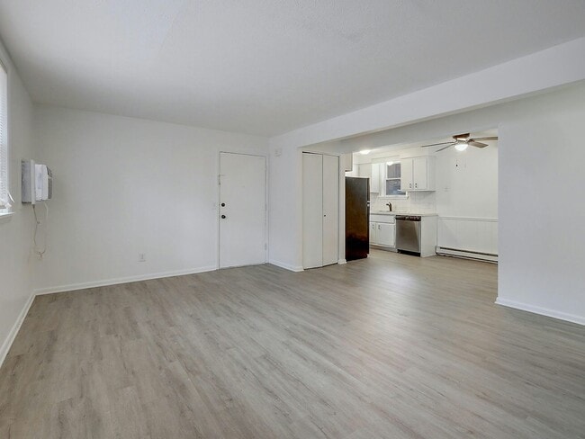 Photo - 3741 Woodford Ave NW Unit 2