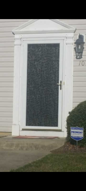Photo - 107 Queensberry Ct