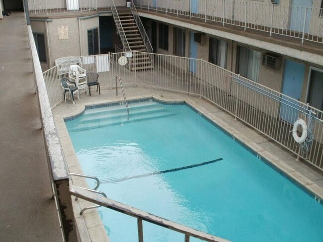 Photo - 0.0 bedroom in Los Angeles California 91343 Unit 31