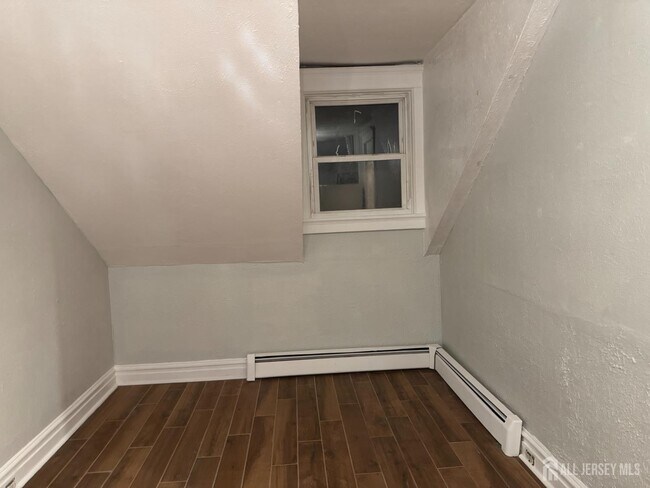 Photo - 155 Livingston Ave