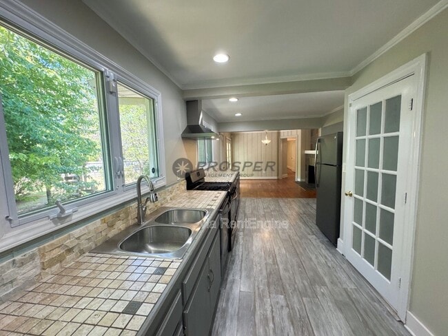 Photo - 20 Sir Abbott St