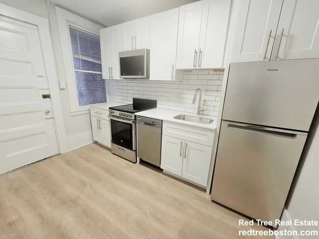 Photo - 53 Joy St Unit 1