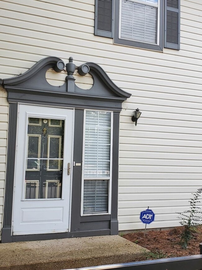 Photo - 200 Ferdinand Cir