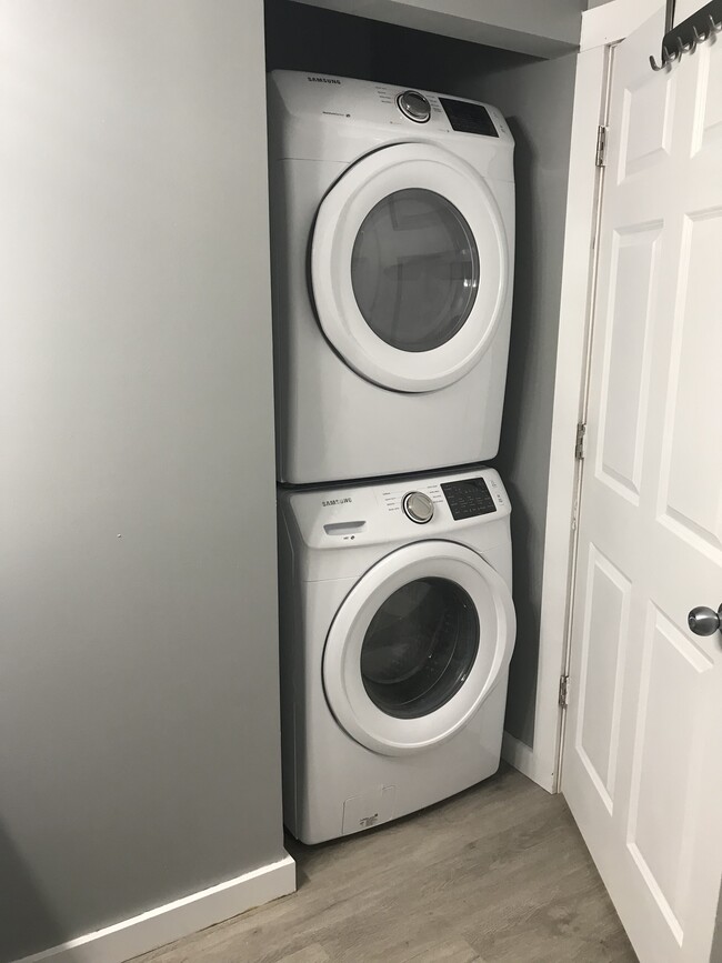 In apartment wash/dryer - 208 1/2 Main St S Apartment Unit A