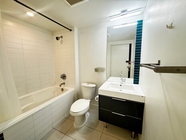 Photo - 1325 Rolston St