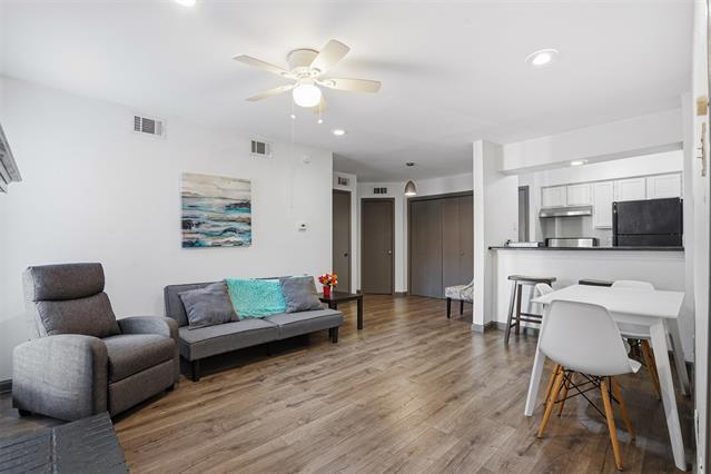 Photo - 9520 Royal Ln Unit 207