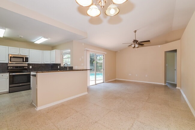 Photo - 5010 Lighterwood Ct