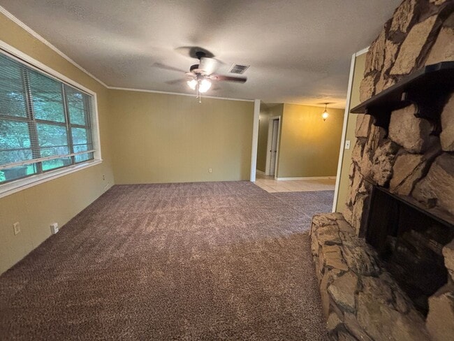 Photo - Corner lot in Southern Hills... Lawn included with rent.
