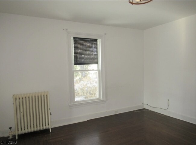 Photo - 3 W Fairview Ave Unit B