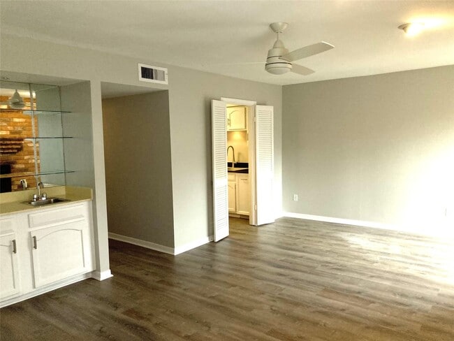 Photo - 10282 Briar Forest Dr