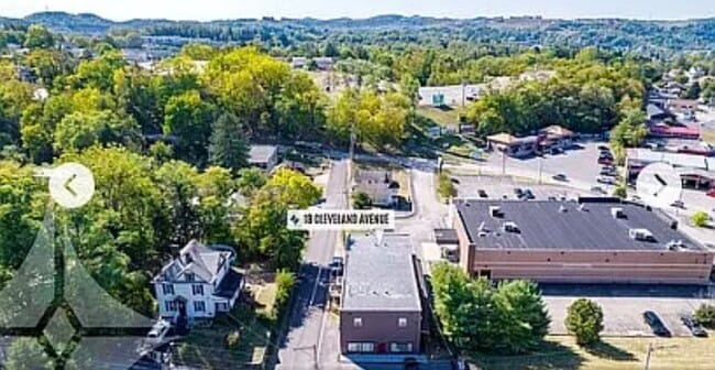 Photo - 18 Cleveland Ave Unit 1
