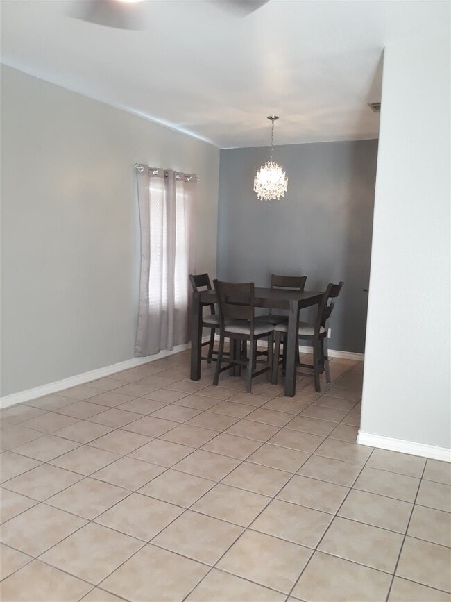 Photo - 9804 Cantera Ct Unit 5