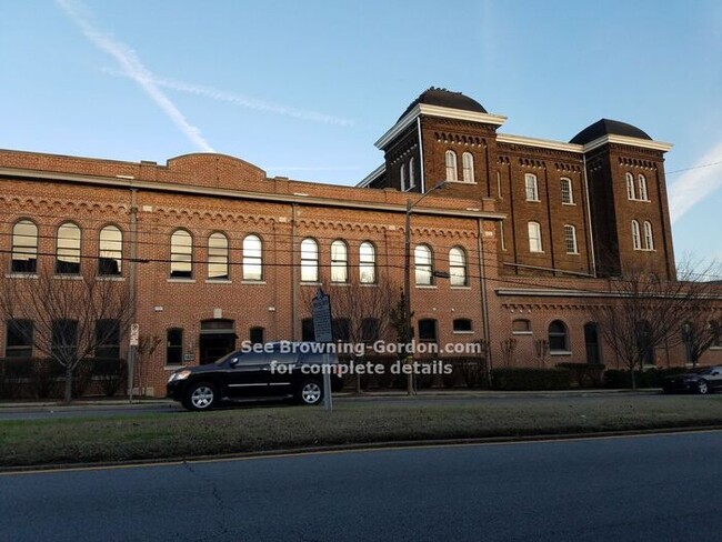 One Bedroom at the Werthan Mills Lofts! - One Bedroom at the Werthan Mills Lofts! Unit APT 313