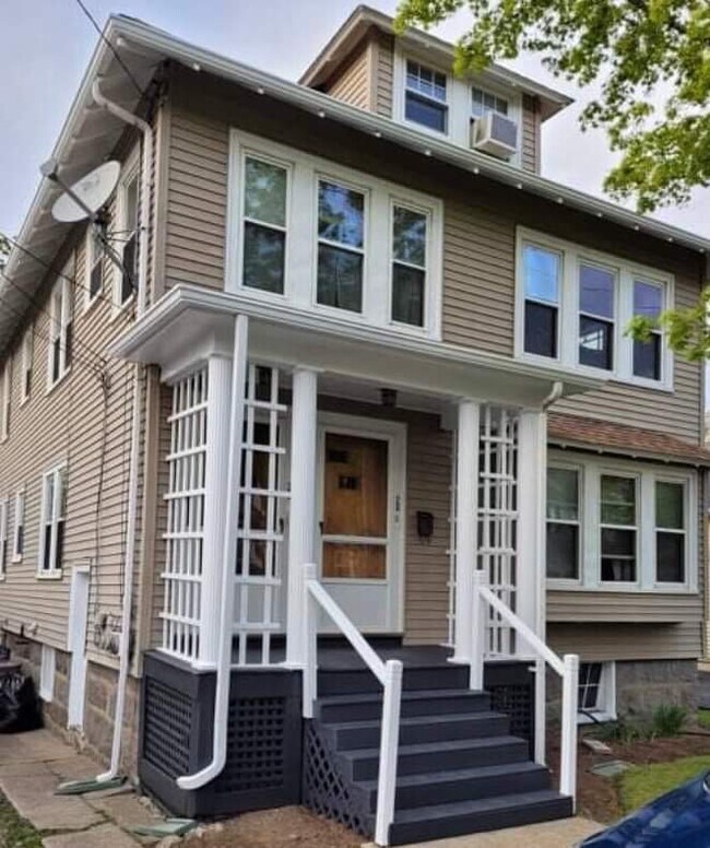 Photo - 21 Lafayette St Unit 2