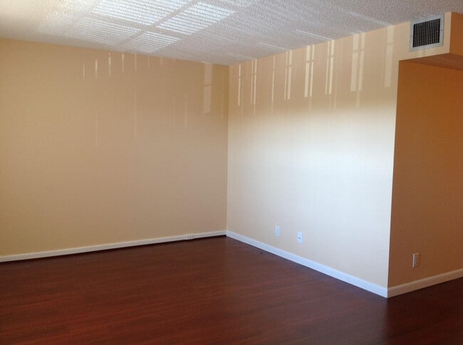 Photo - 1805 Eleuthera Point Unit J2