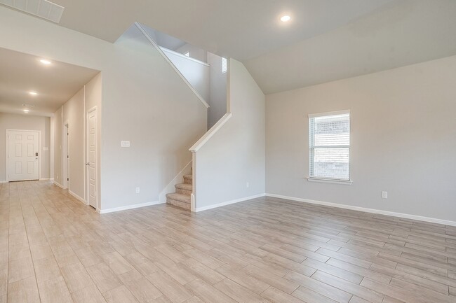 Photo - 8924 Lantana Meadow Dr