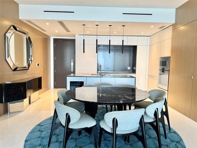 Photo - 300 Biscayne Blvd Way Unit 4705W