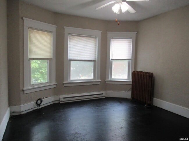 Photo - 1701 25th St