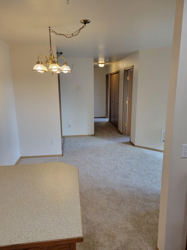West Ridge Apartments