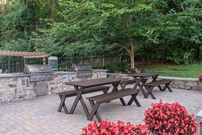Atlantic Pointe Apartments