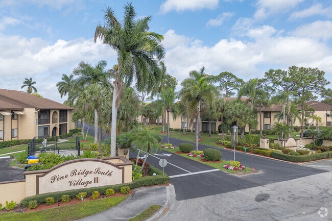 Photo - Pine Ridge Condominiums